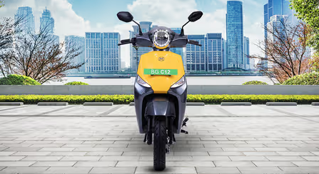 Low-maintenance EV scooter under ₹1 lakh